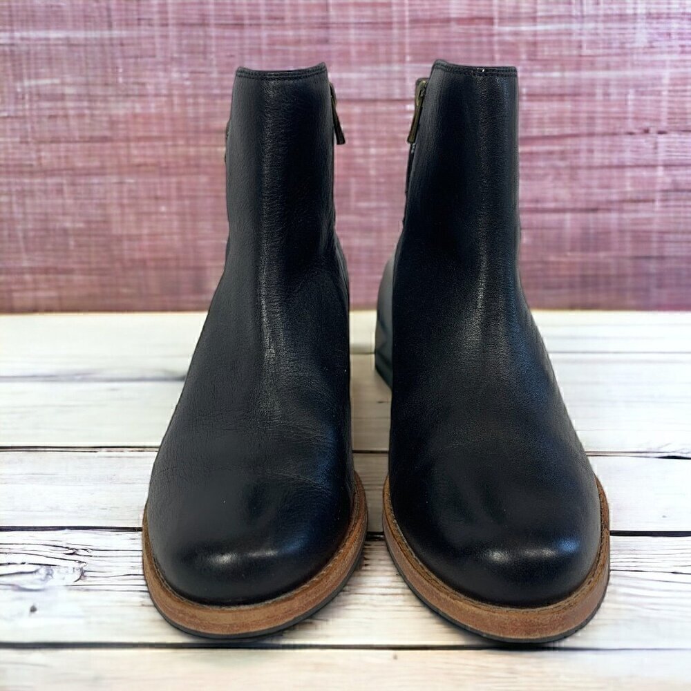Clarks Women's Clarkdale Jax Ankle Boot Black Leather Size 10 Like New - Picture 3 of 12